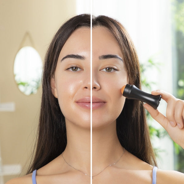 Mattifying Volcanic Facial Roller