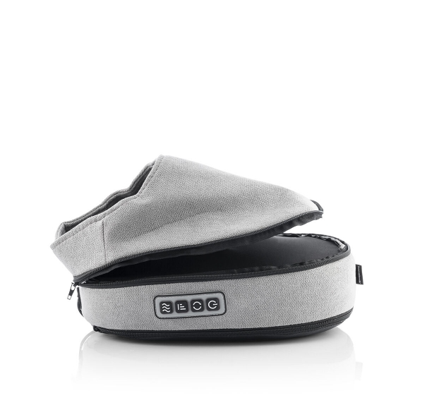 2-IN-1 Shiatsu Heat Massager